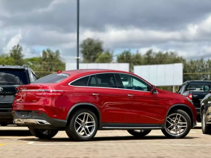 Mercedes-Benz GLE 350   - 2018