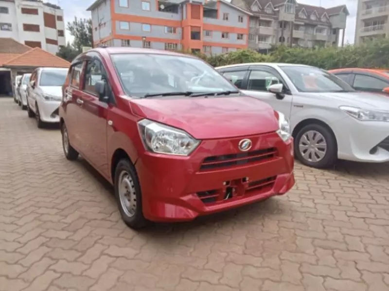 Daihatsu Mira    - 2018