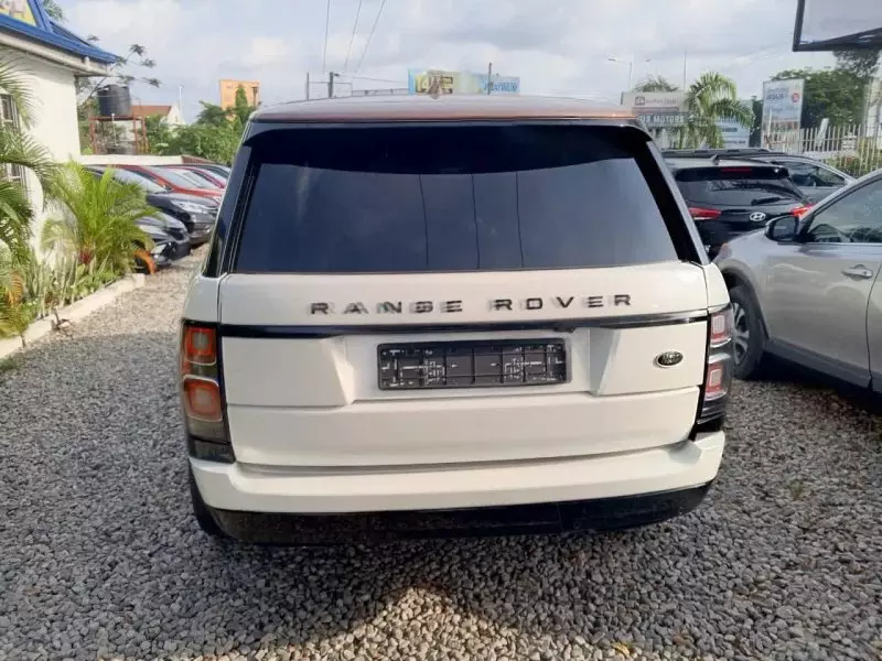 RANGE ROVER Vogue