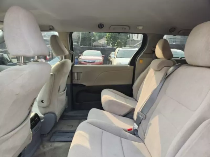 Toyota Sienna