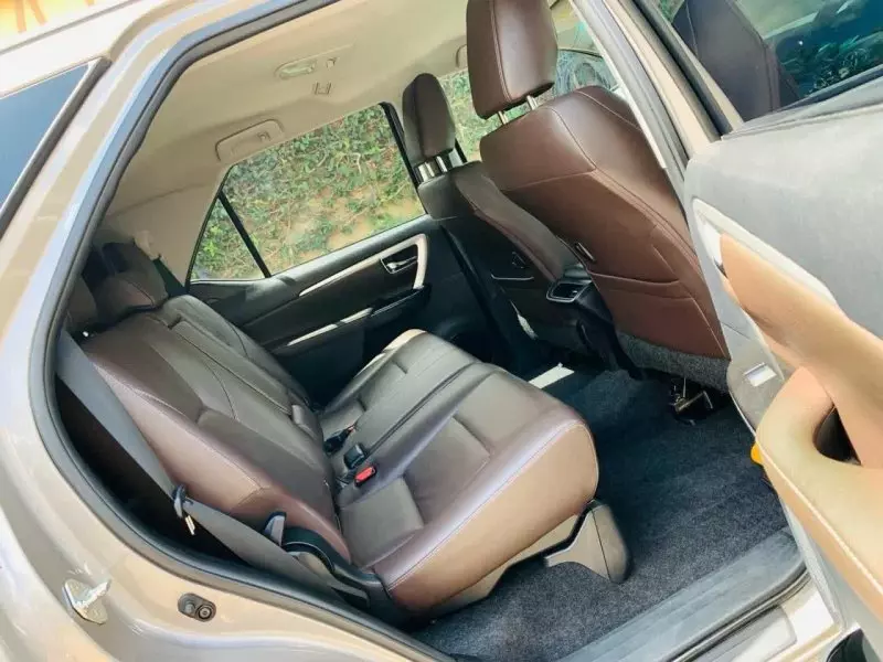 Toyota Fortuner   - 2016