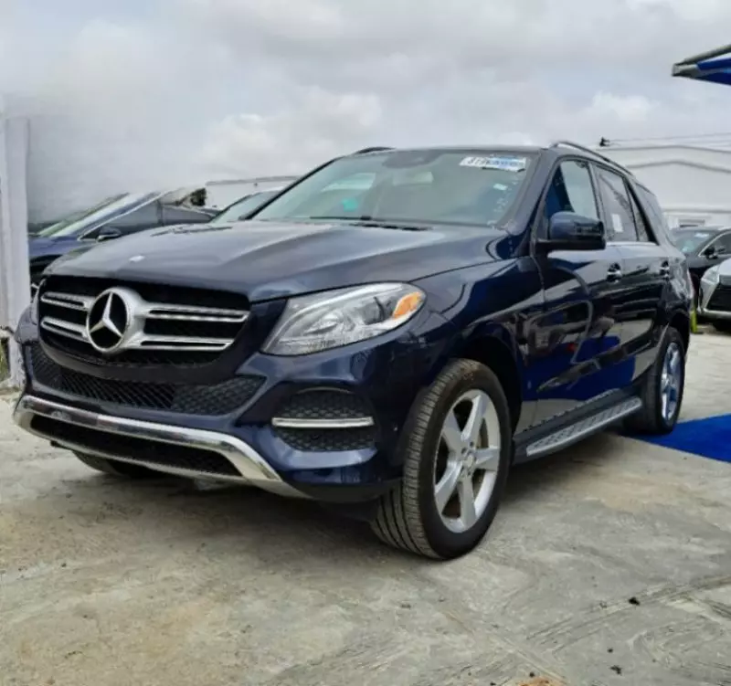 Mercedes-Benz GLE 350   - 2016