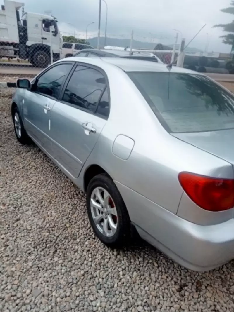 Toyota Corolla   - 2003