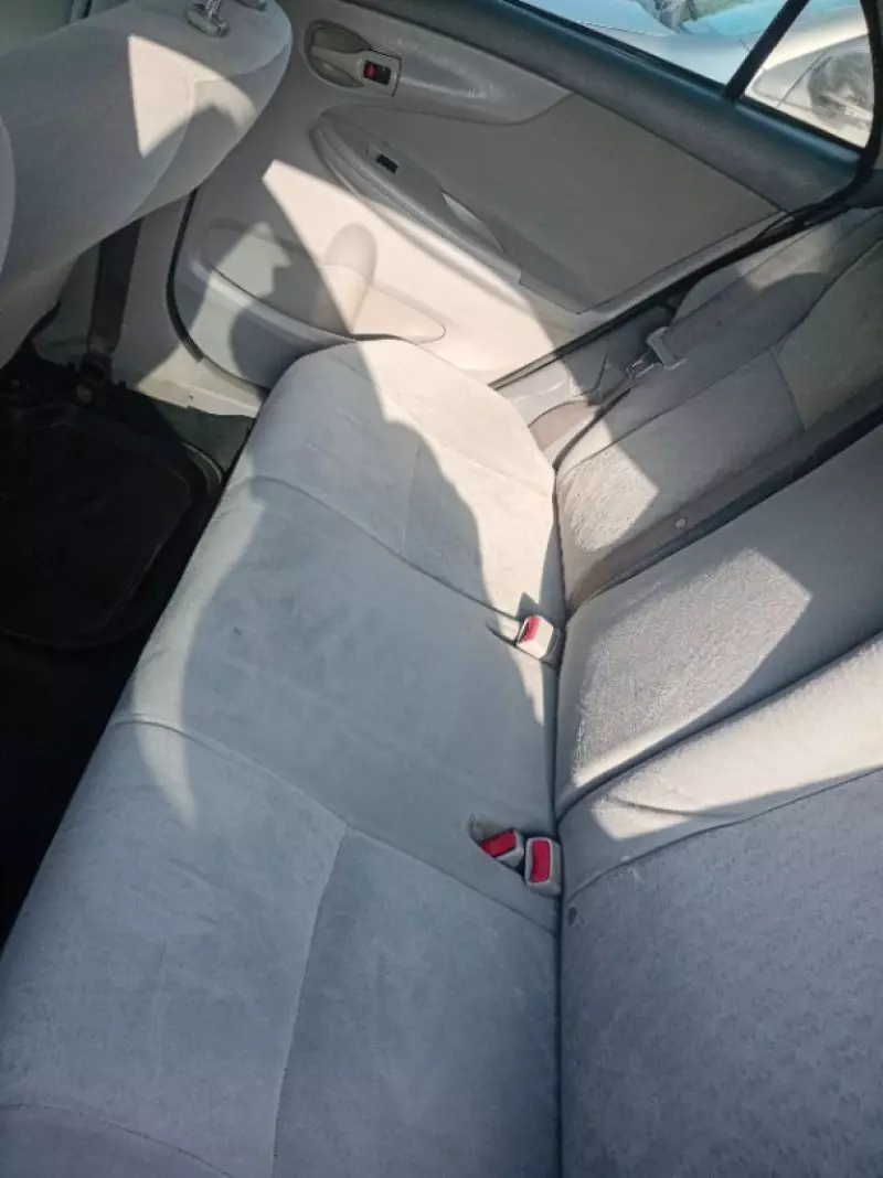 Toyota Corolla   - 2010