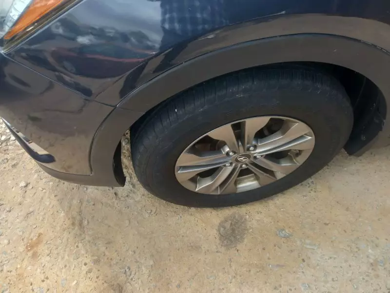 Hyundai Santa Fe   - 2013