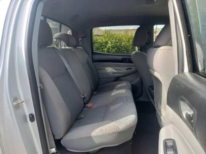 Toyota Tacoma   - 2013