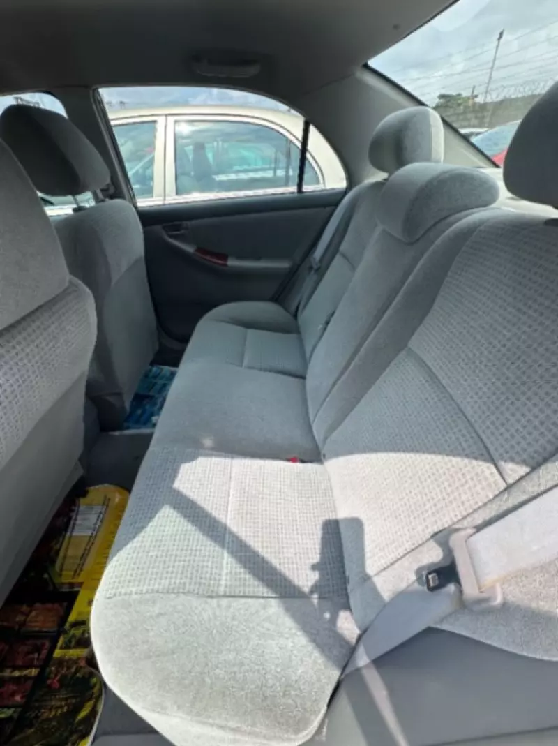 Toyota Corolla   - 2013