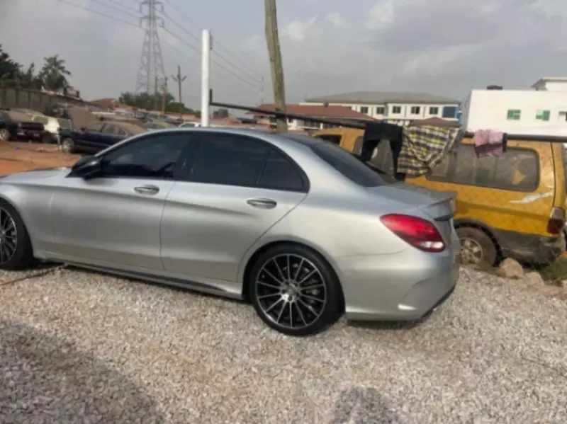 Mercedes-Benz C 300   - 2016