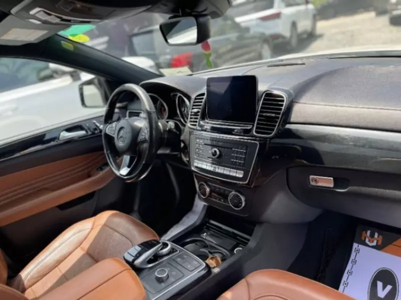 Mercedes-Benz GLE-Class   - 2019