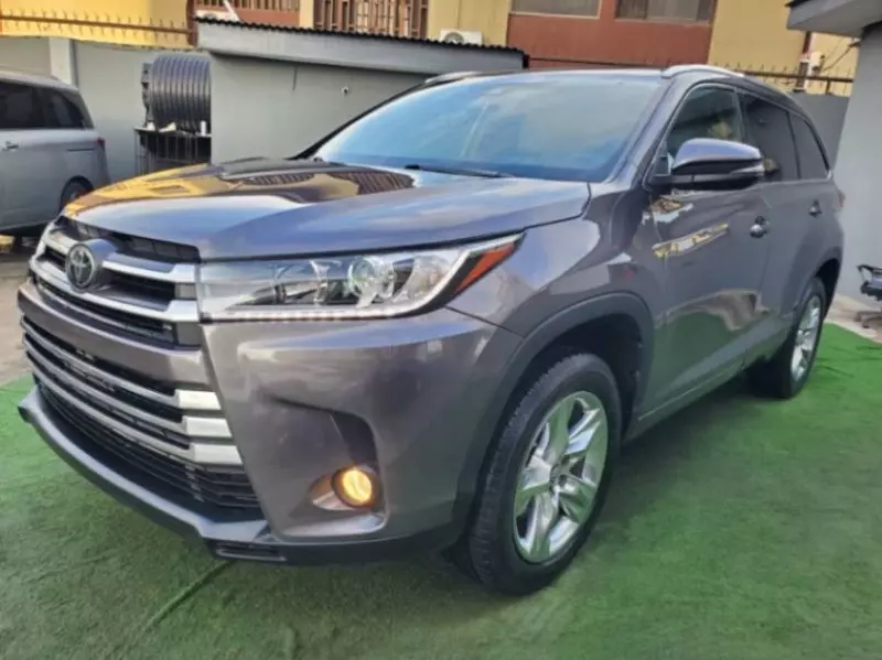 Toyota Highlander - 2018