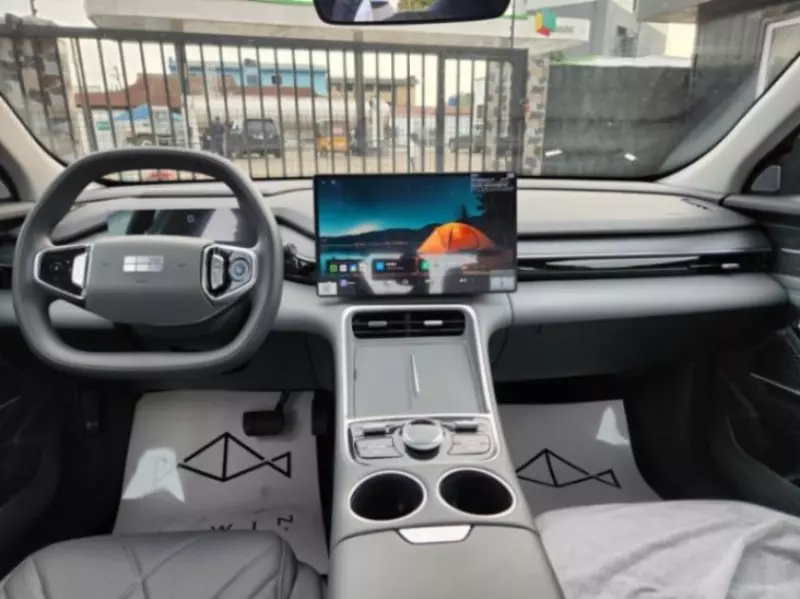 GEELY Galaxy L6   - 2023