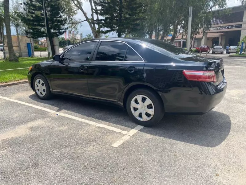 Toyota Camry   - 2007