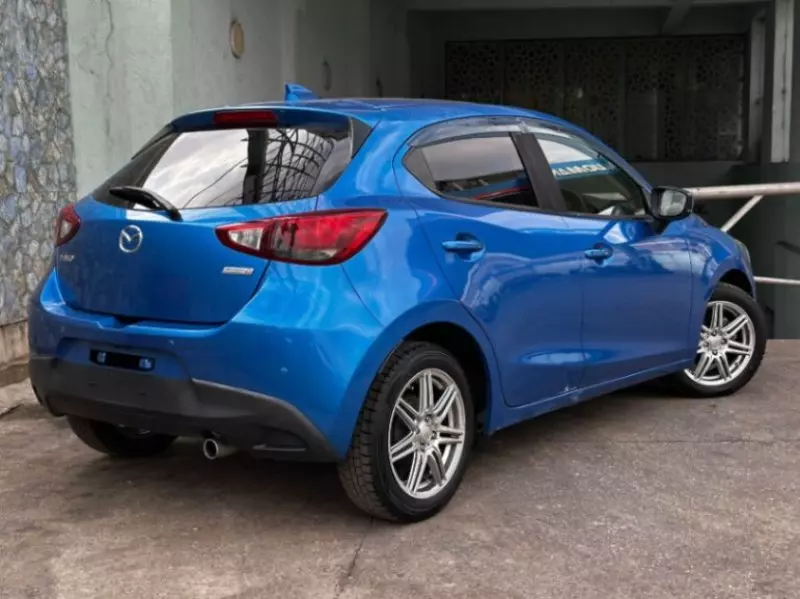 Mazda Demio   - 2018