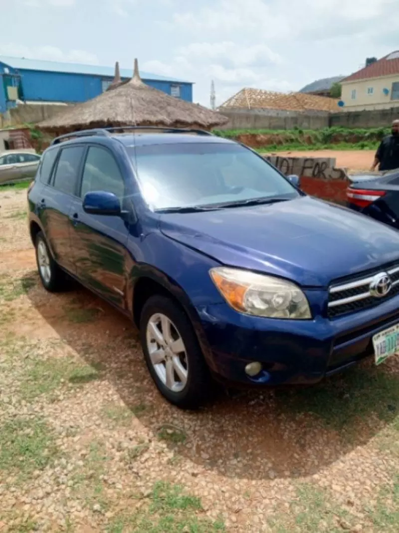 Toyota Rav4   - 2007
