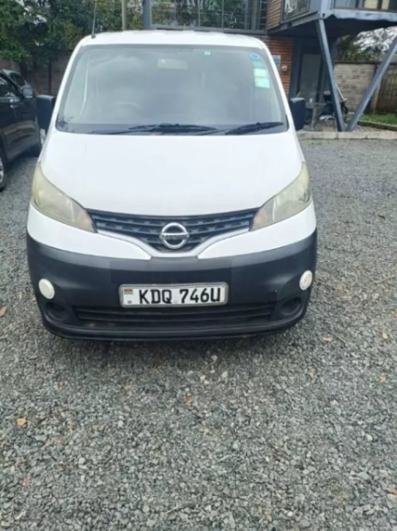 Nissan NV200   - 2017