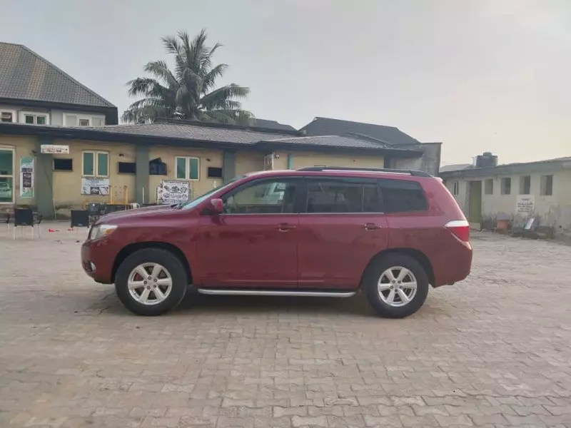 Toyota Highlander   - 2008