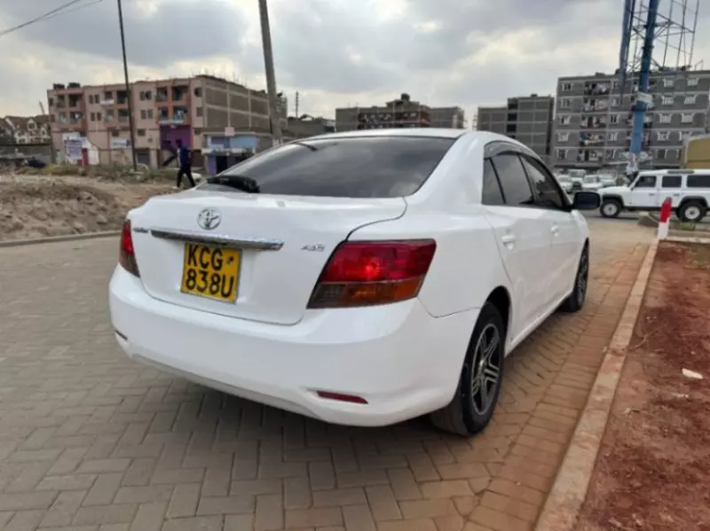 Toyota Allion    - 2011
