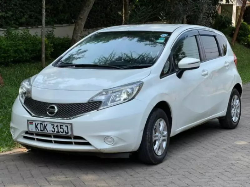 Nissan Note   - 2015