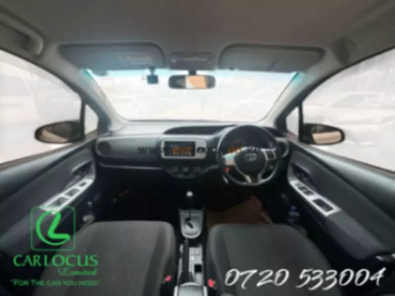 Toyota Vitz   - 2015