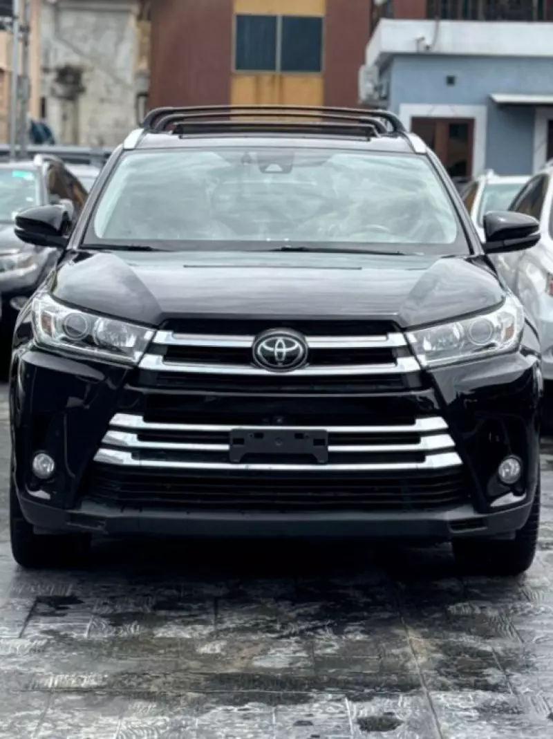 Toyota Highlander - 2017