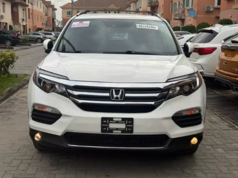 Honda Pilot   - 2016