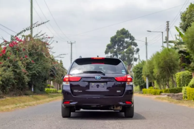 Toyota Fielder    - 2018
