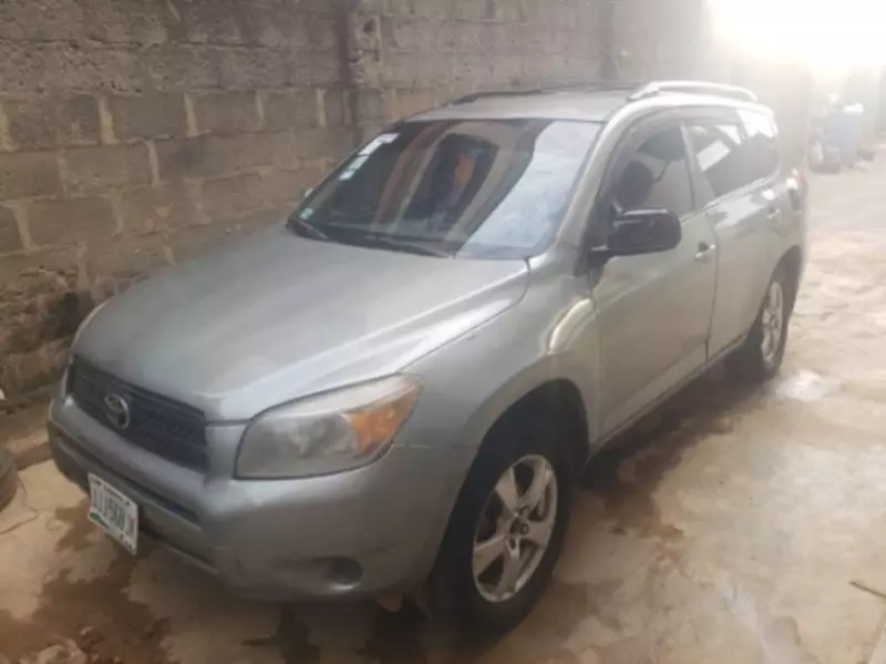 Toyota RAV4   - 2008