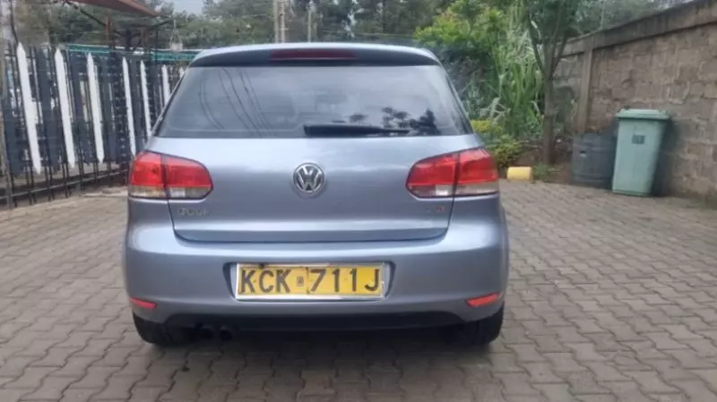 Volkswagen Golf   - 2009