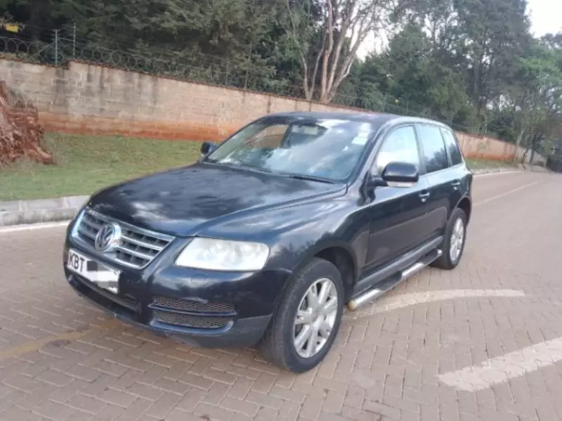 Volkswagen Touareg   - 2006