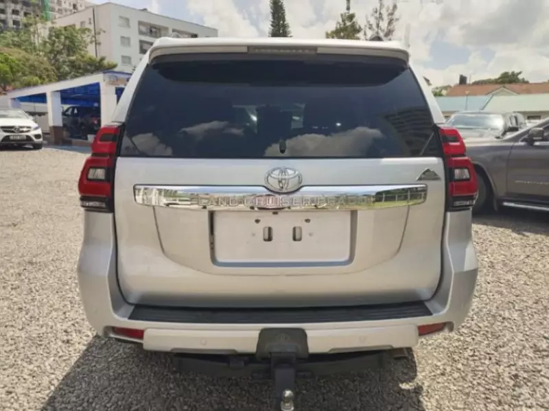 Toyota Landcruiser prado TX   - 2017