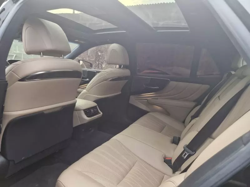 Lexus LS 500   - 2020