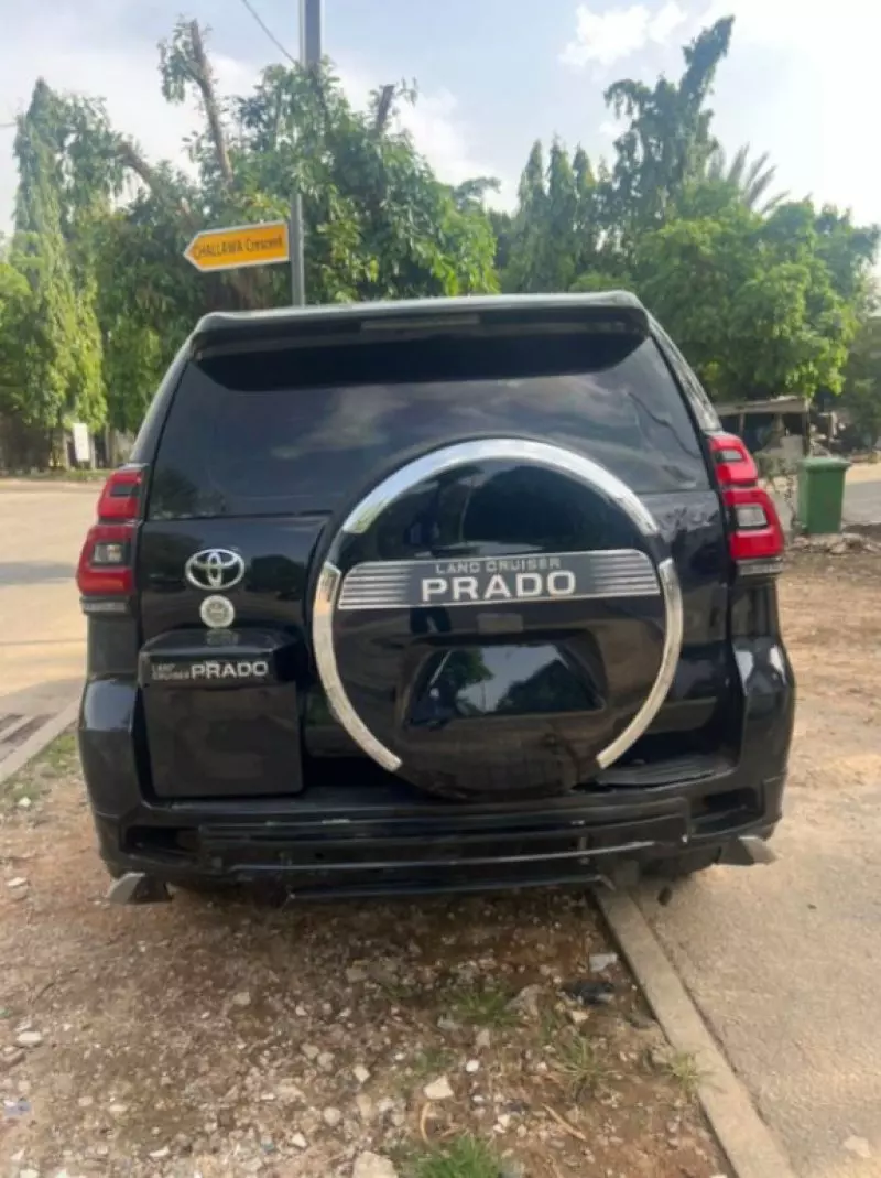 Toyota Landcruiser Prado   - 2016