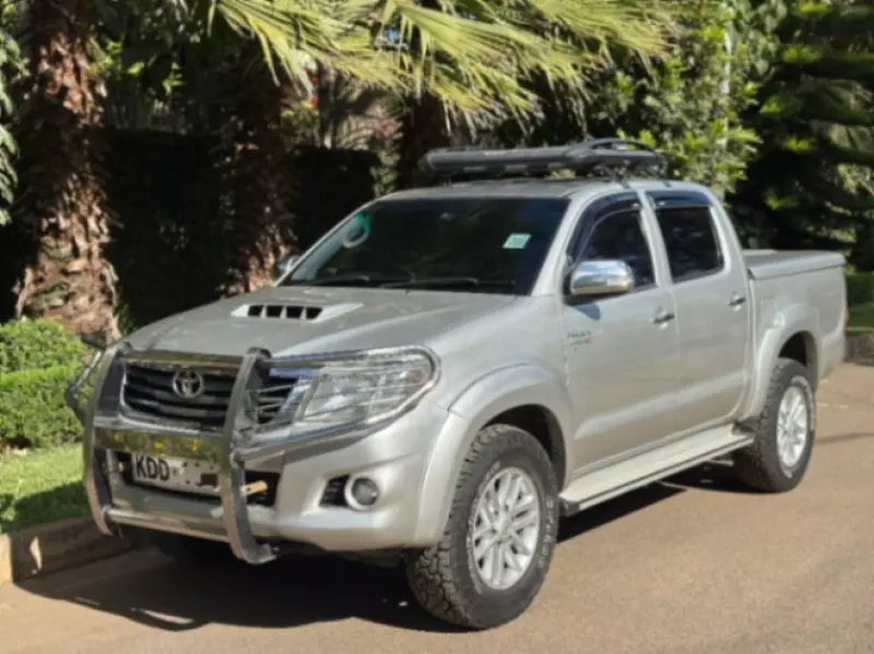 Toyota Hilux vigo    - 2015