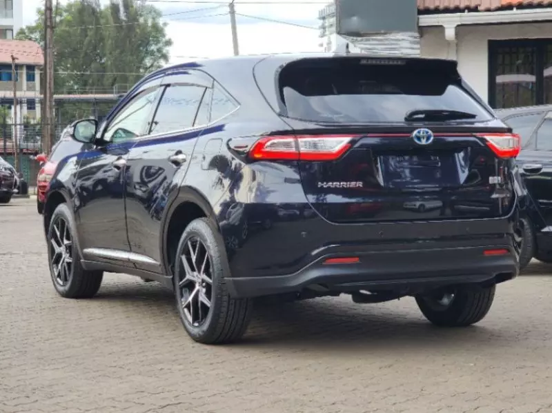 Toyota Harrier hybrid    - 2019