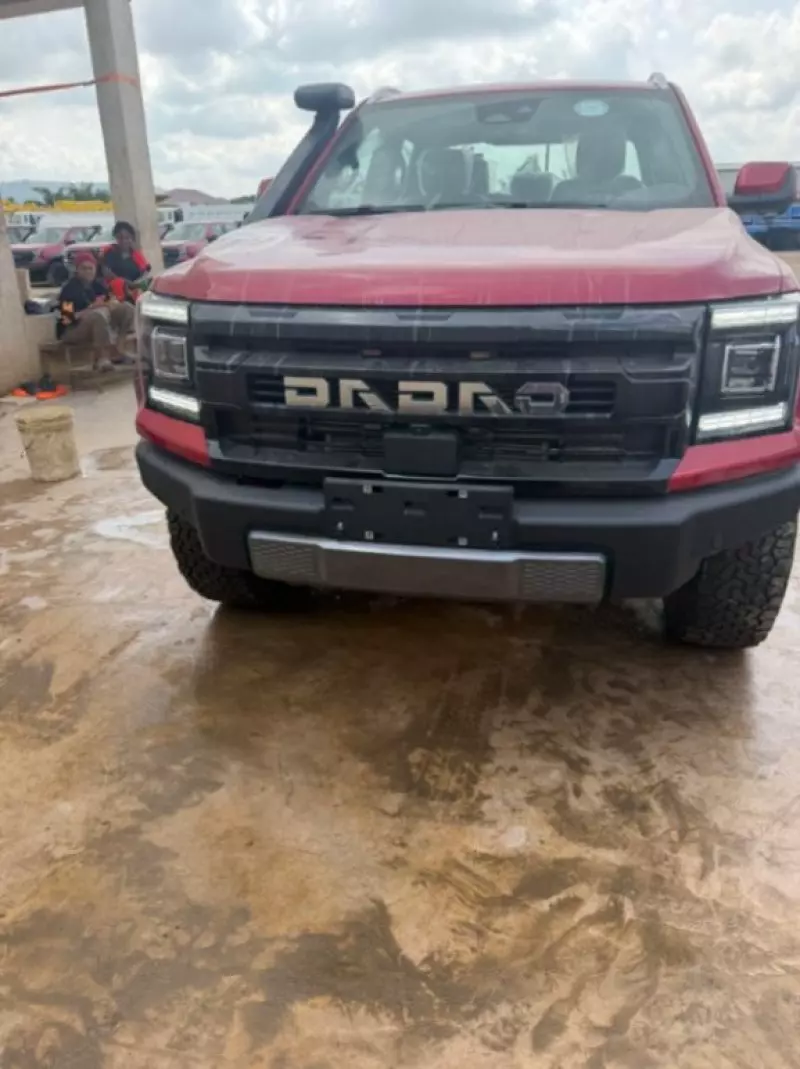 JMC CARRYING PLUS N720   - 2026