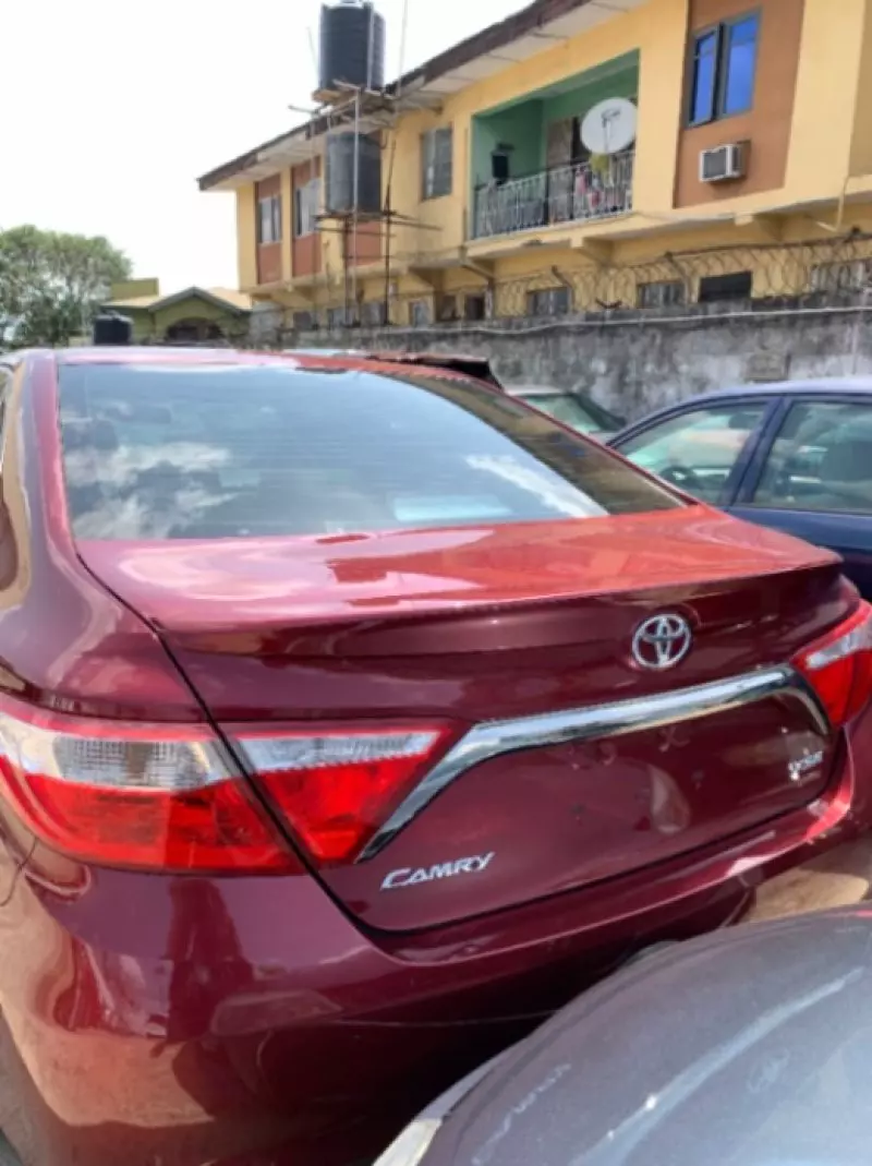 Toyota Camry   - 2017