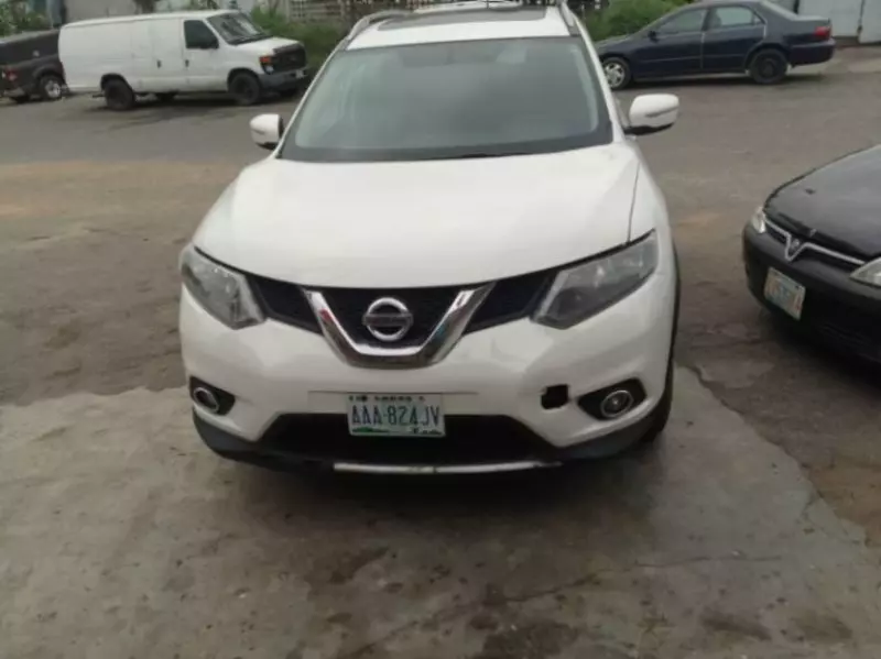 Nissan Rogue   - 2015