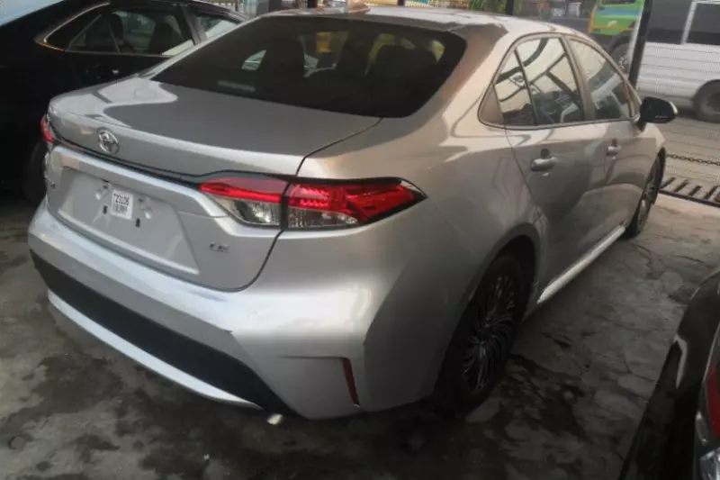 Toyota Corolla   - 2021