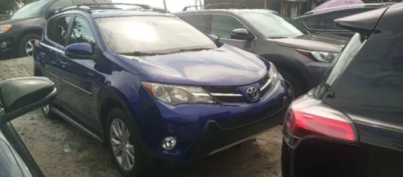 Toyota Rav4   - 2014