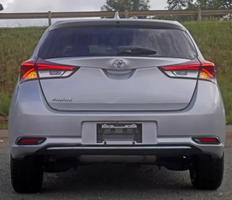 Toyota Auris   - 2017