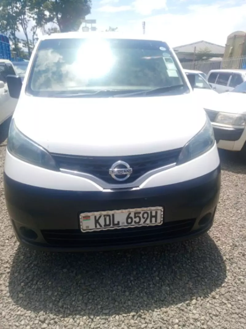 Nissan NV200   - 2015