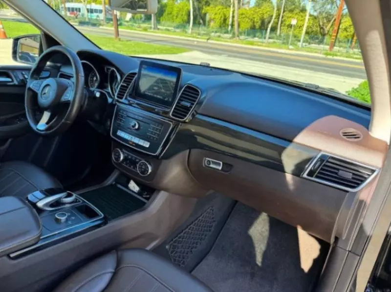 Mercedes-Benz GLE 350   - 2017