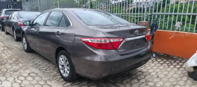 Toyota Camry   - 2017