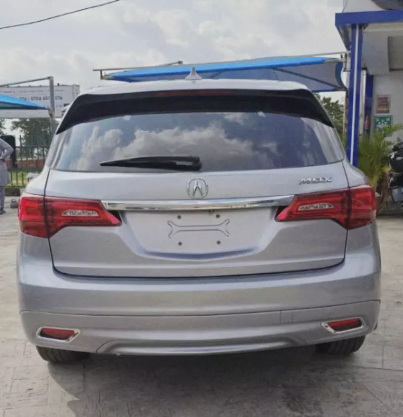 Acura MDX   - 2015