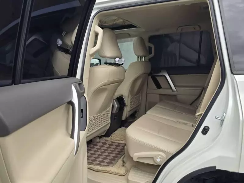 Toyota Landcruiser Prado