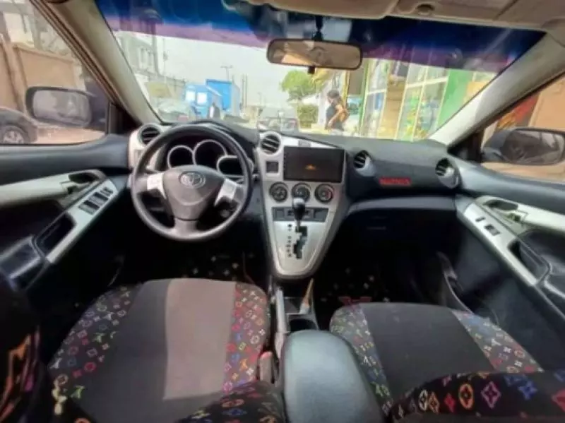 Toyota Corolla Matrix   - 2009