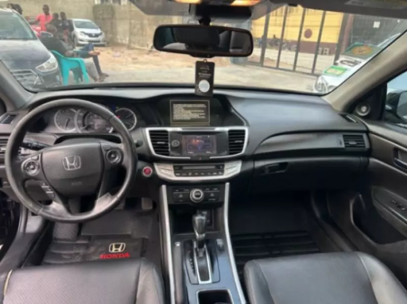Honda Accord   - 2014