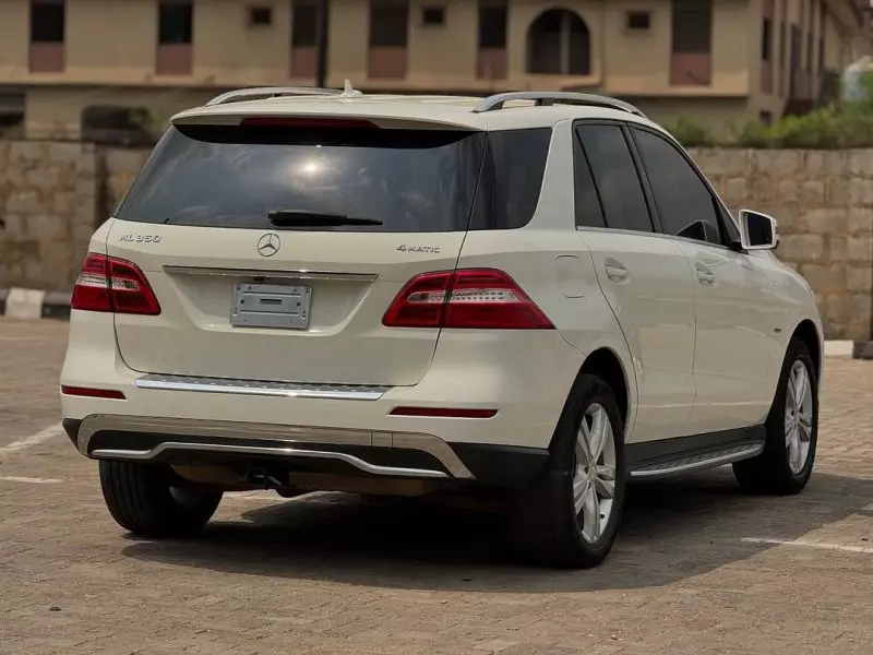 Mercedes-Benz ML 350   - 2012