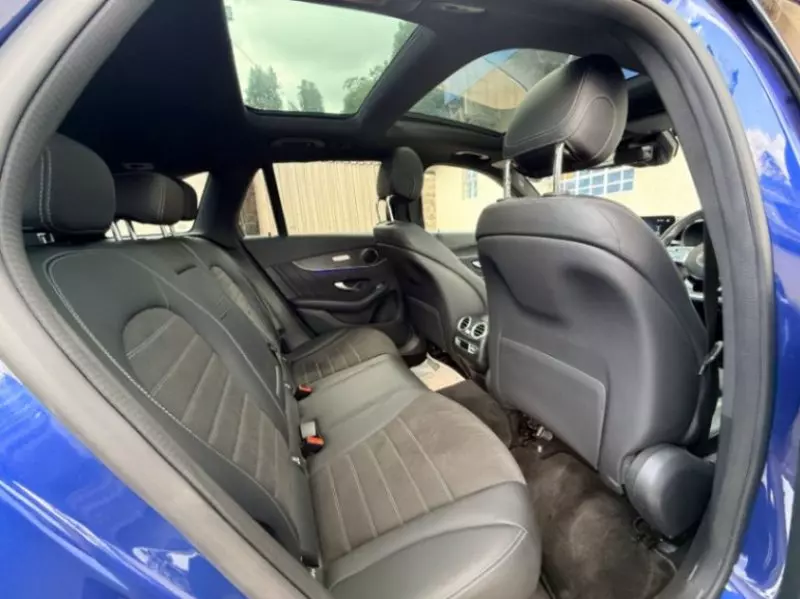 Mercedes-Benz GLC 300   - 2020