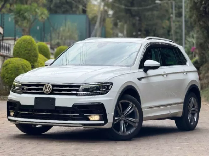 Volkswagen Tiguan   - 2019